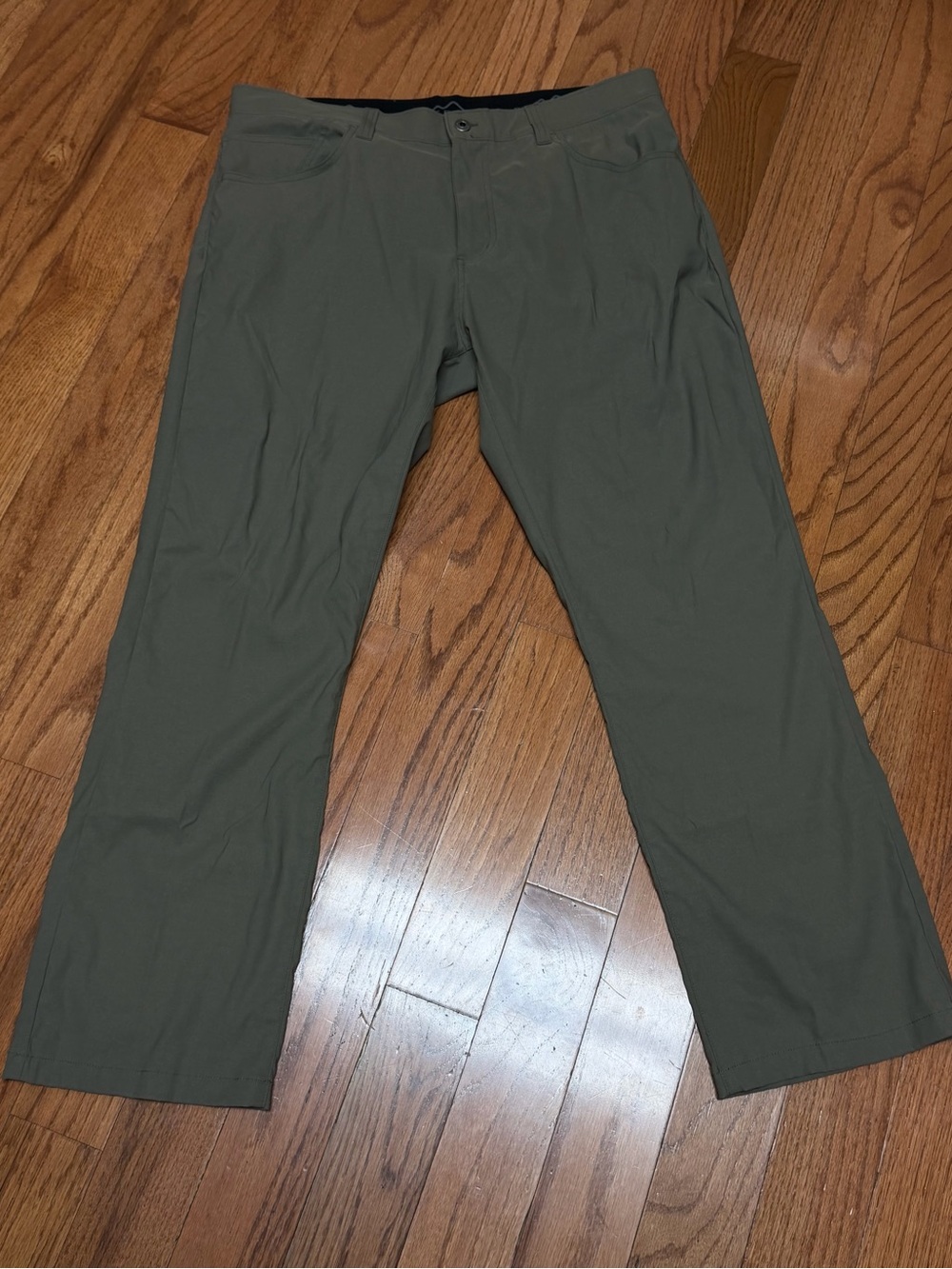 Eddie Bauer Mens Olive Utility Pants Water Resistant Sz 36x30 (measures 36x29)